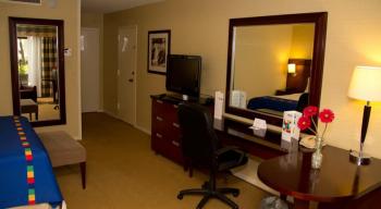 Park Inn & Suites - Fresno, CA Hotel for Sale - Image# 1